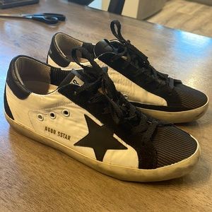 Golden Goose Sneakers